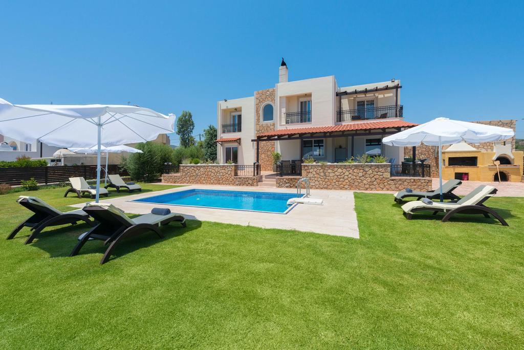 Marysol Luxury Villa เกนนาดี ภายนอก รูปภาพ
